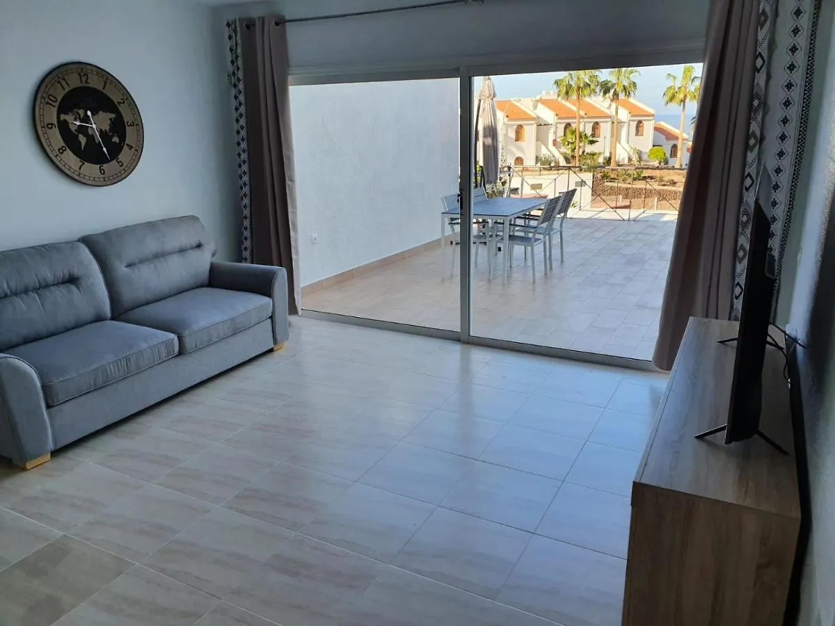 Апартаменты Dreaming Tenerife Адехе