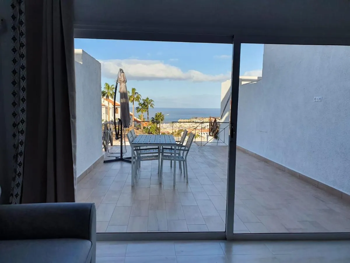 Апартаменты Dreaming Tenerife Адехе