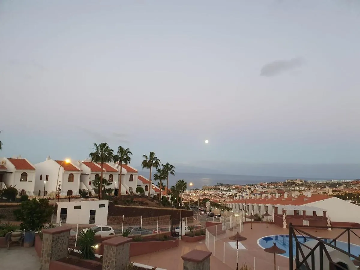 Апартаменты Dreaming Tenerife Адехе